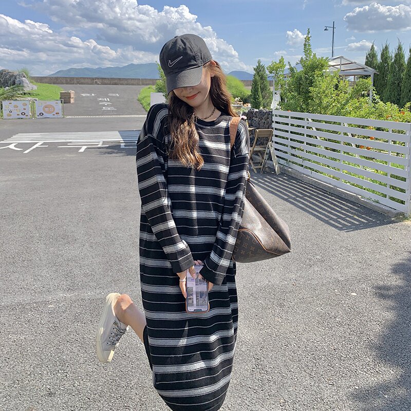黑色条纹卫衣连衣裙女春秋2025新款超好看宽松休闲中长款T恤裙子,女装连衣裙,2C168