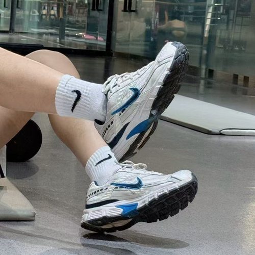 耐克男子复古透气休闲板鞋