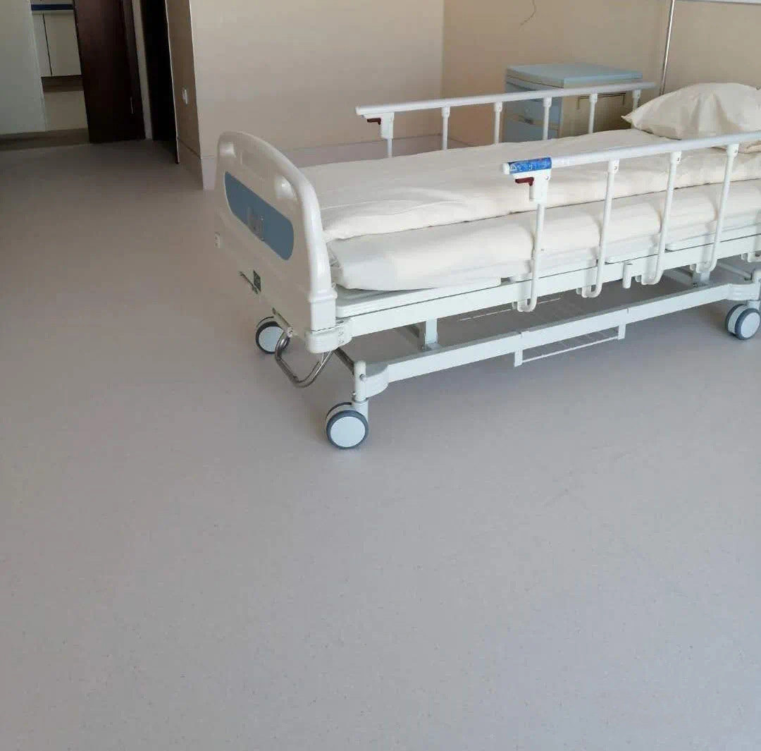 法国洁福埃特拉斯pvc同质透心地板 净化室实验室耐磨阻燃塑胶卷材,家装主材,地板革,淘宝优惠券,粉丝福利购,淘宝优惠卷