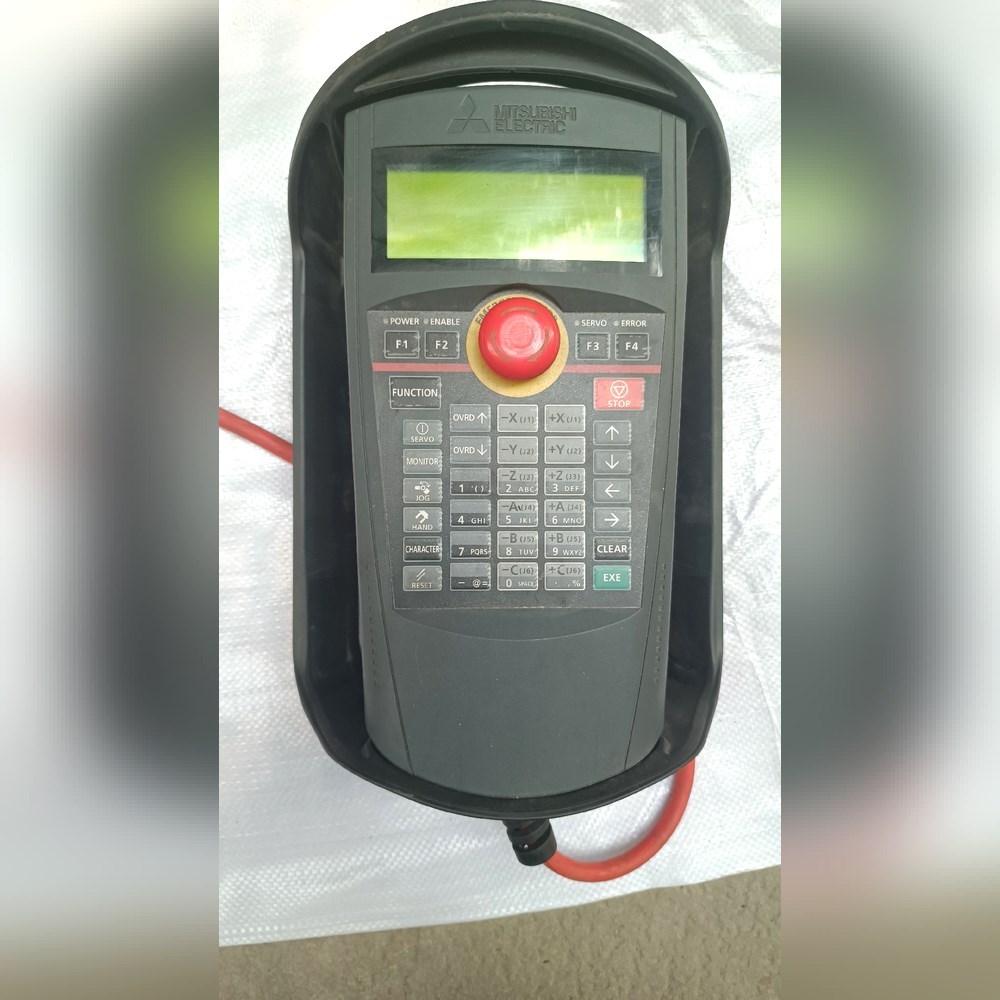 三菱机器人示教器HG1U-SB12JH-MK1382-1-S 议价
