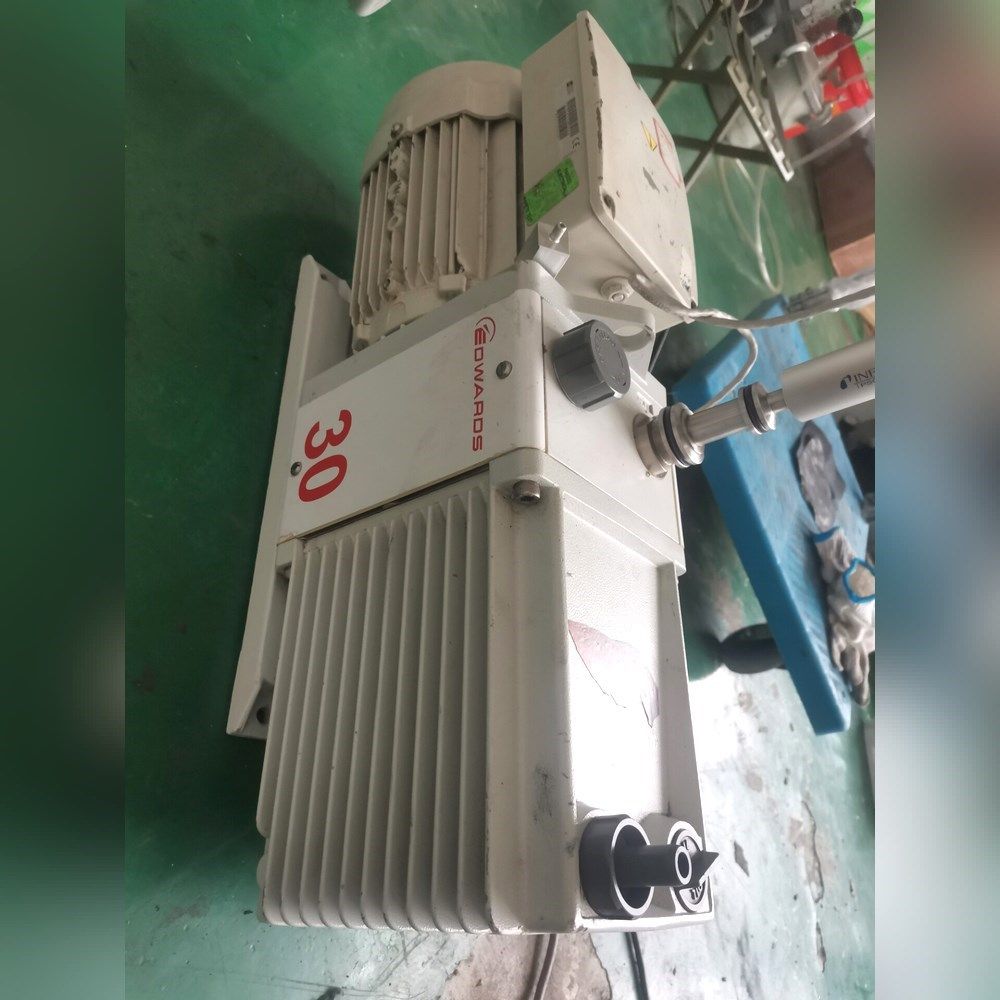 爱德华真空泵E2M30真空度好运行正常声音很安静 议价