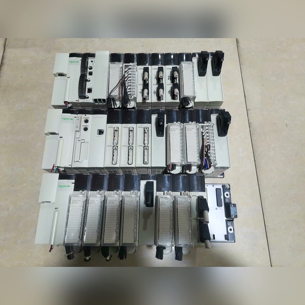 施耐德模块TSXP572634TSXPSY5500T 议价