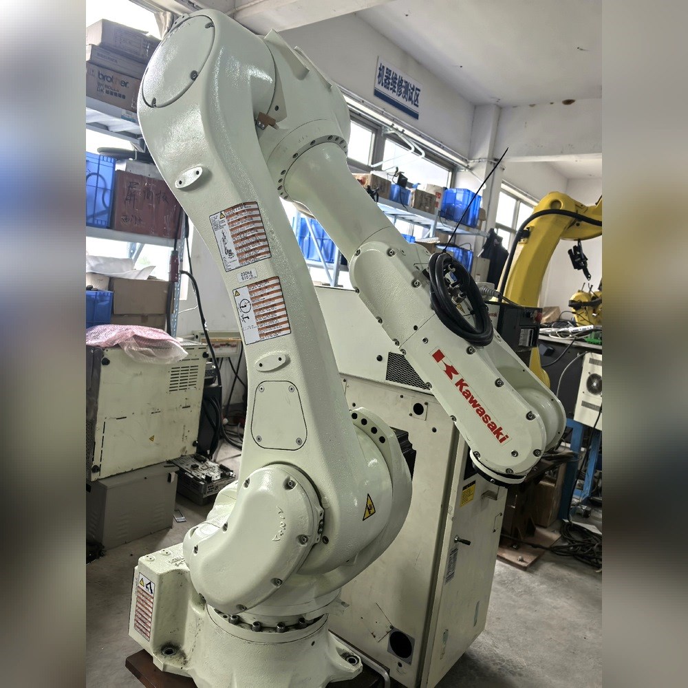 川崎机器人3RS202N-AC01成色漂亮议价. 议价