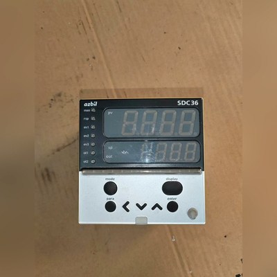 件山武温控器C36TCOUA1200成色如图功能包好 议价