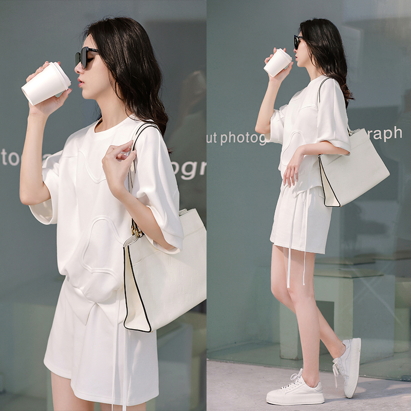 谭飞时装 雪糕运动套装 白色新款上衣女休闲短裤短袖原创女装夏季