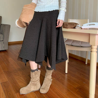 尺尺间Lsland 韩系复古不规则半身裙女秋冬新款简约休闲百搭半裙