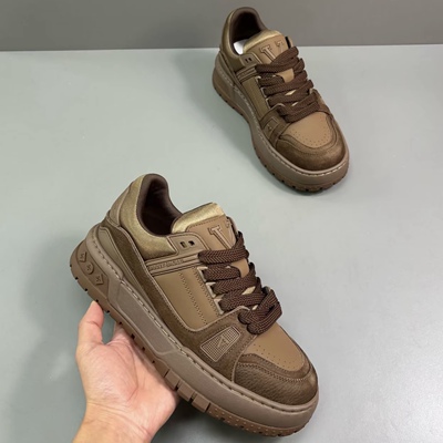广州男士春季新品潮流高奢休闲头层牛皮深棕色低帮运动鞋单鞋1326