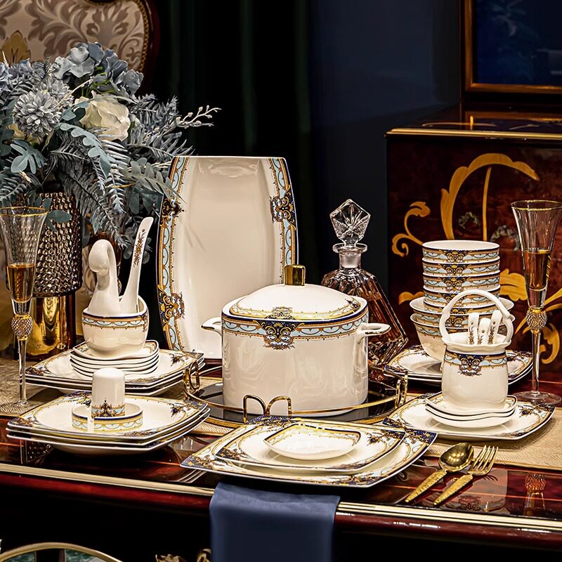 碗碟套装家用高档餐具景德镇骨瓷碗盘碗轻奢碗筷盘子碟组合高颜值