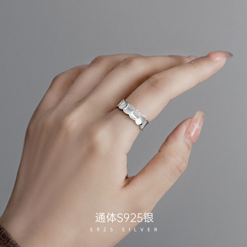 S925通体纯银几何鱼鳞圆片戒指女冷淡风小众食指指戒韩国韩版手饰