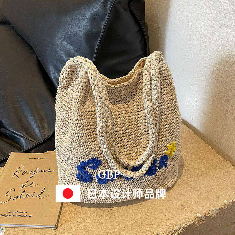 潮牌IT. BAG 水桶包女2026款草编包海边托特包时尚字母单肩包宠物