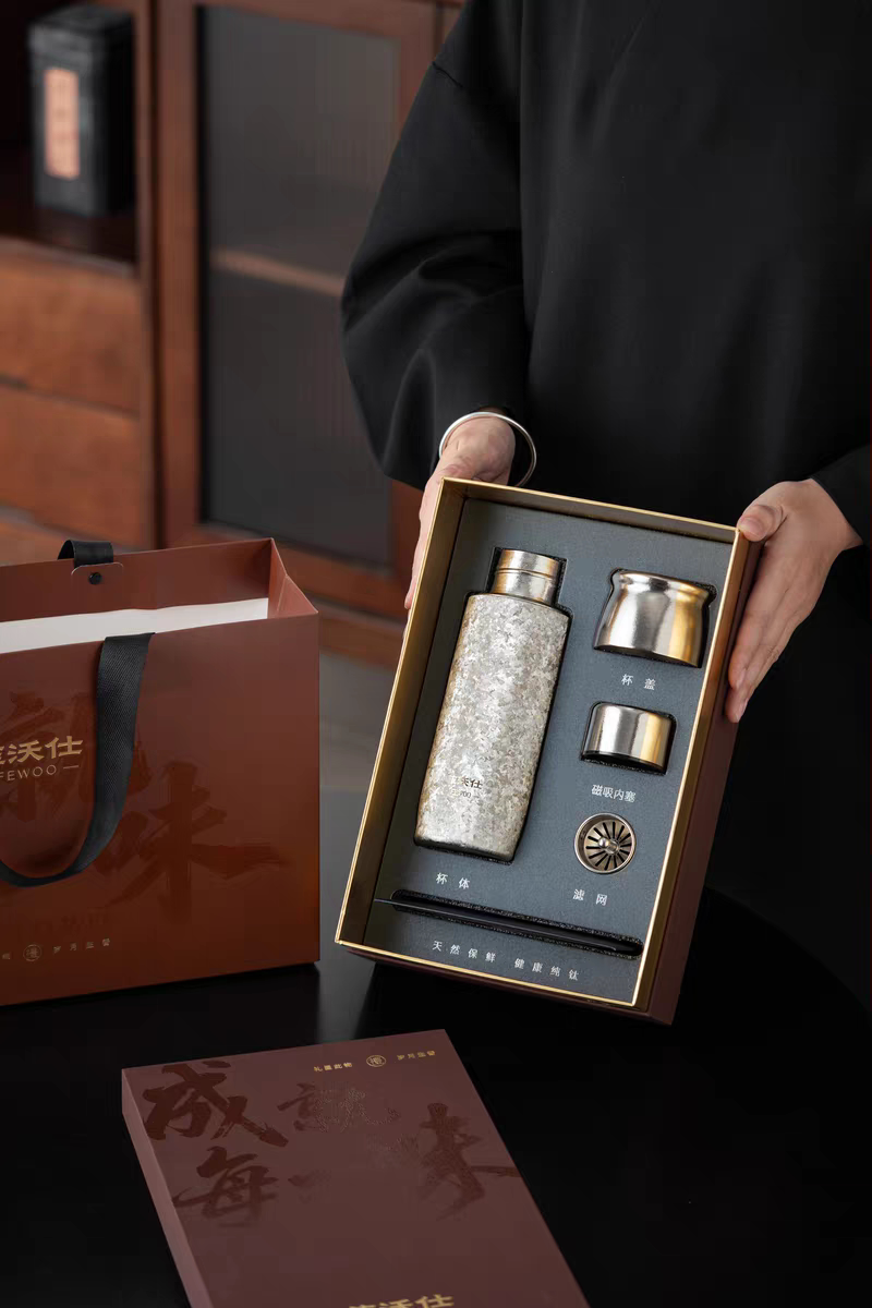 菲沃仕纯钛保温杯双层钛水杯钛焖泡茶杯高端礼物送礼钛杯410ml