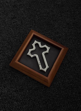 Vanan镂空十字架金属钥匙扣挂件原创质感穿搭配饰vibe风包挂ins风