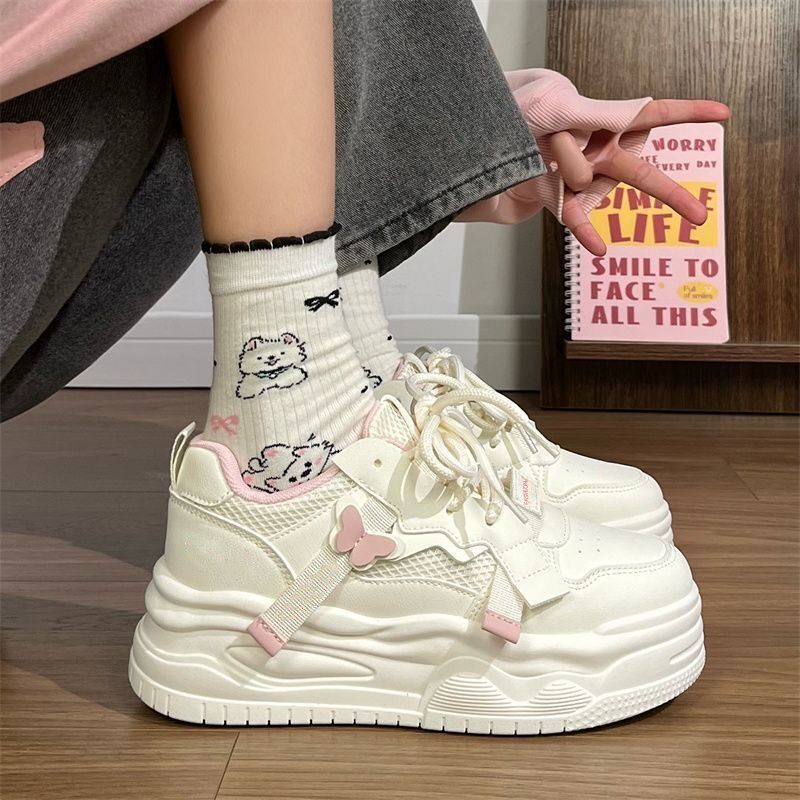 蝴蝶女鞋厚底小白鞋2026春季新款休闲松糕底超轻鞋子休闲板鞋