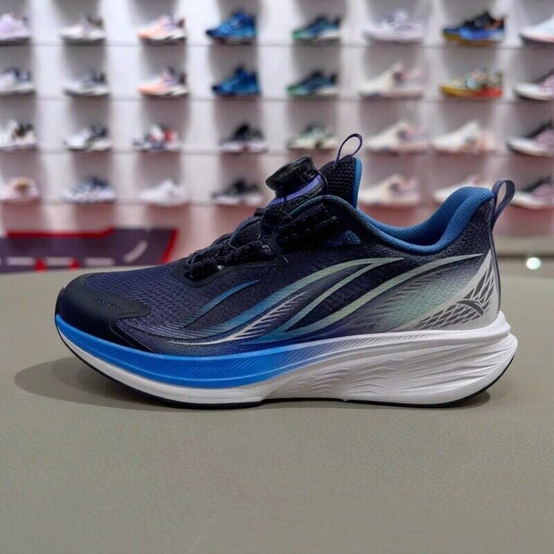 氢跑3安踏儿童男大童跑鞋2026夏季新款耐磨中大童日常跑旋钮童鞋