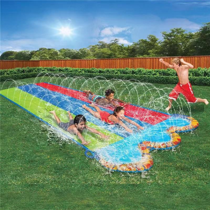 喷水垫夏季儿童玩水池戏水滑水道幼儿园活动团建户外草坪充气玩具
