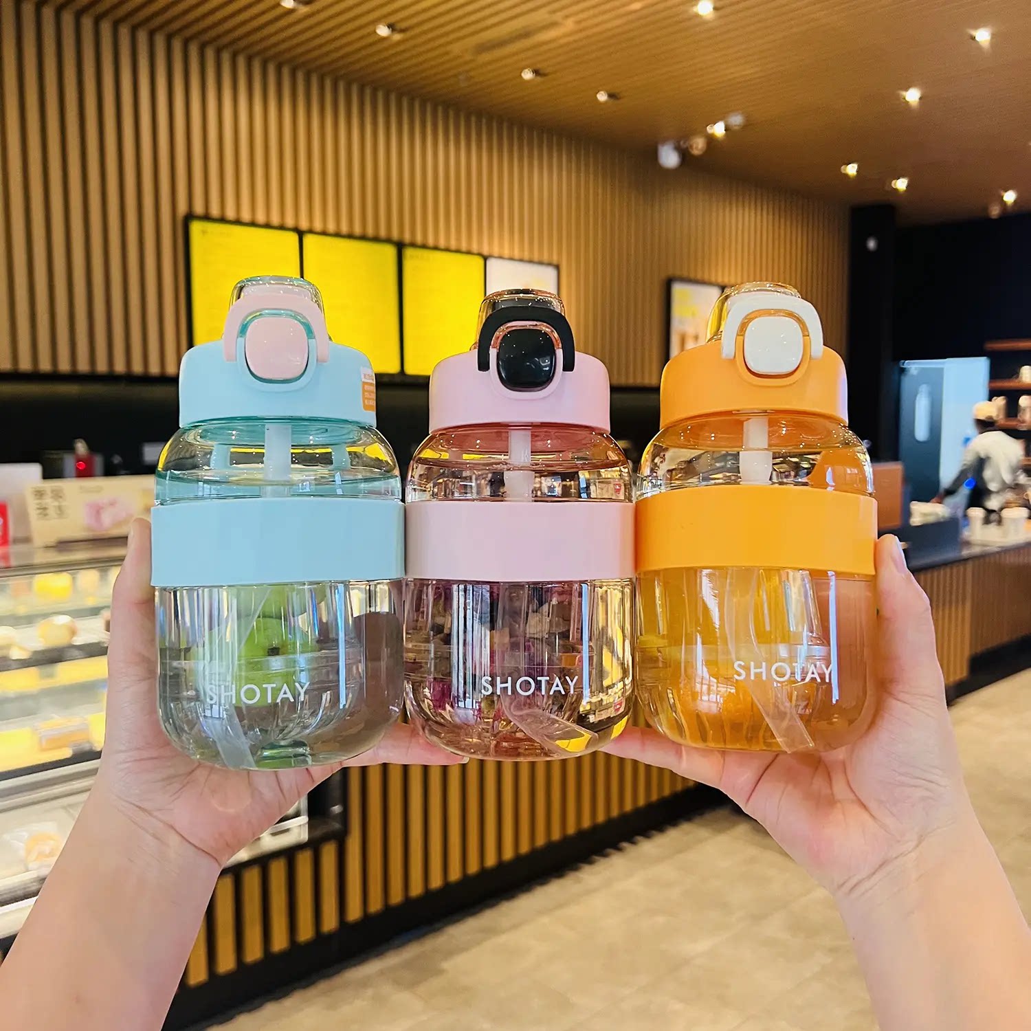 尚泰大容量水杯耐高温运动水壶户外水瓶夏季太空杯塑料吸管杯