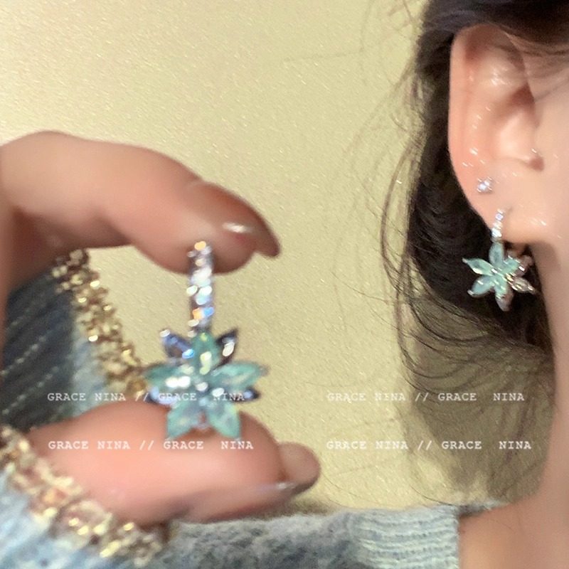 爆闪薄荷绿色花朵耳环2025新爆款高级感耳钉甜美风独特漂亮耳饰女,饰品/流行首饰/时尚饰品新,耳环,淘宝优惠券,粉丝福利购,淘宝优惠卷