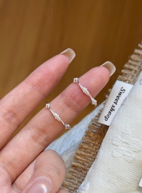 爆闪四芒星素圈戒指女轻奢高级感