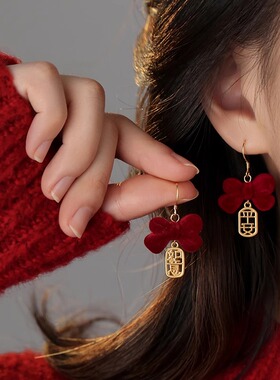 蝴蝶结红色耳钉女2025新年耳环新款秋冬高级感本命年过年耳饰女款