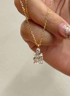 爆闪方糖吊坠项链女款高级感轻奢