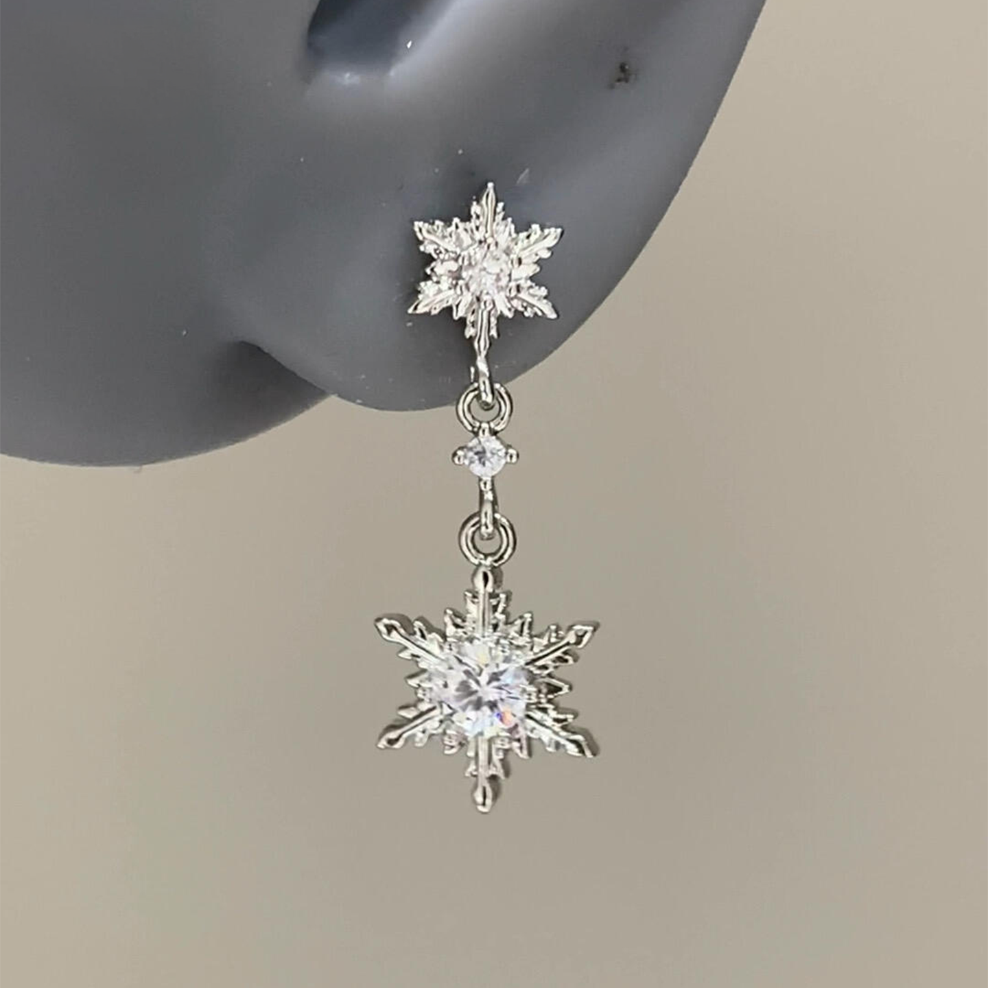 爆闪双雪花耳钉高级感独特耳饰女