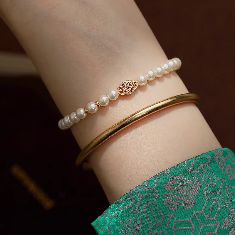 小米珠仿珍珠手链女轻奢小众精致