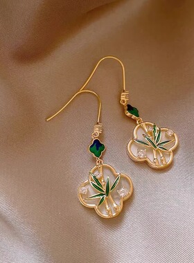 新中式竹叶四叶草耳环2025新款爆款耳钉轻奢高级感气质国风耳饰女