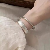 哑光感叠戴素圈手镯女轻奢小众精致高级感手饰银色手链女2025新款