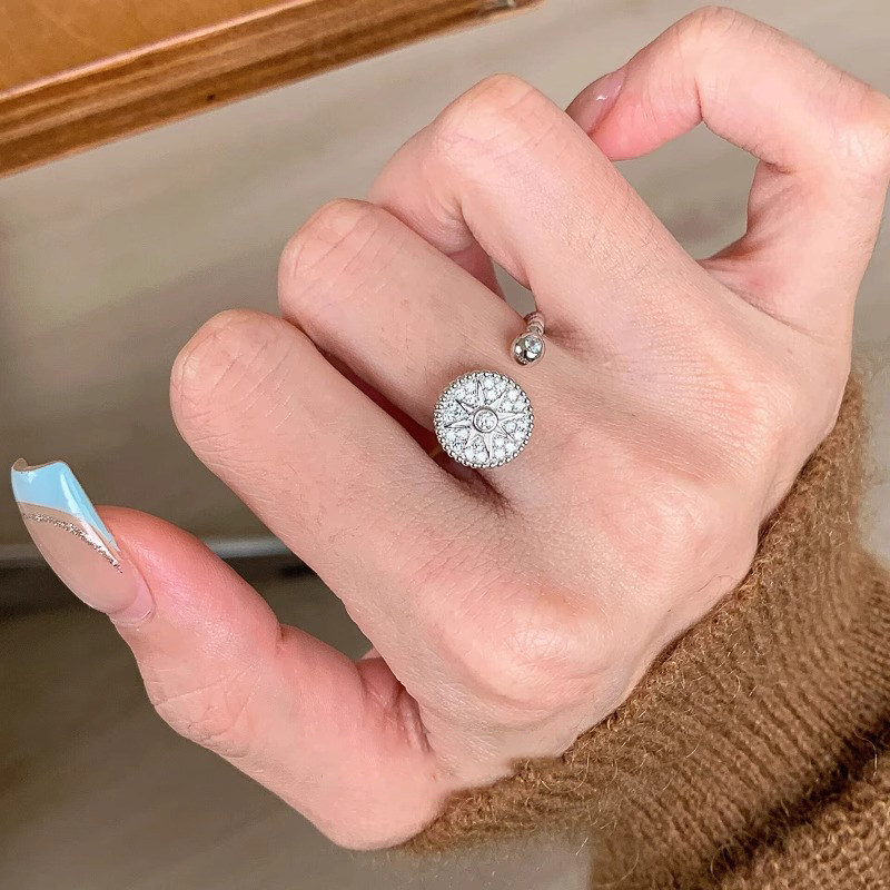 爆闪八芒星罗盘戒指女小众设计感图片
