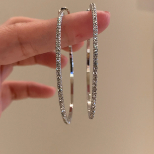 极简风爆闪大圈圈耳圈时尚个性独特素圈耳环2025新款方圆脸耳饰女