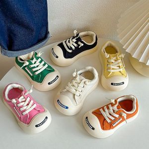 儿童大头鞋帆布鞋幼儿园入园鞋防滑女童小白鞋男童宝宝丑萌面包鞋