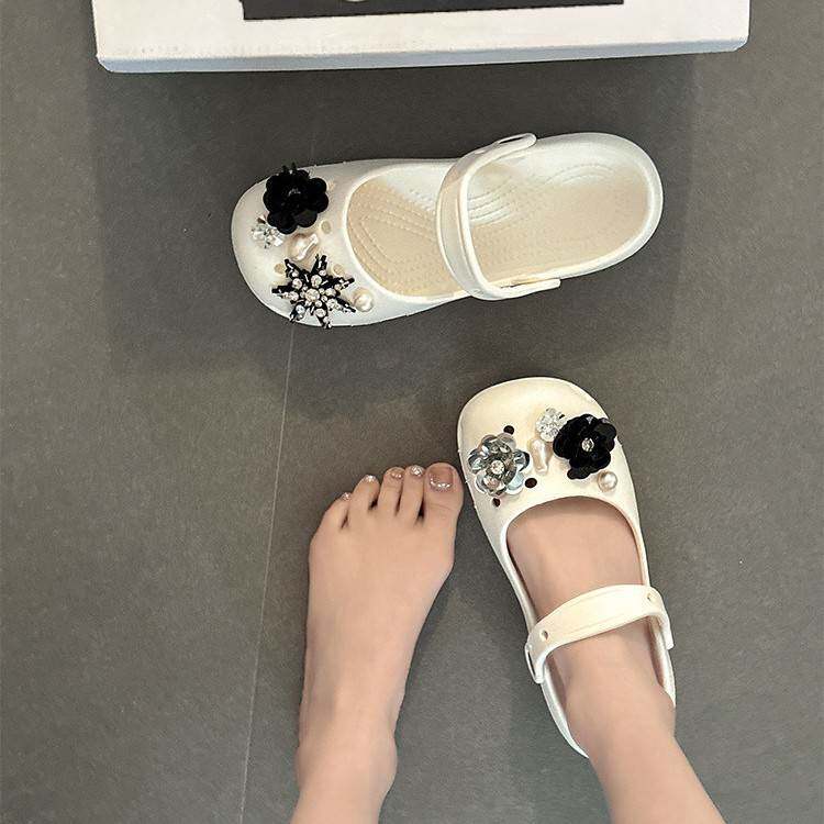 经典芭蕾风洞洞鞋女夏款花朵装饰