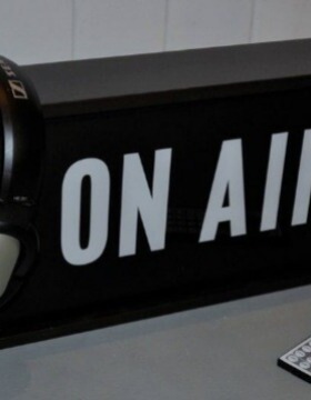 跨镜爆款 On air light box创意广播ON AIR灯箱纯黑色版夜灯led灯