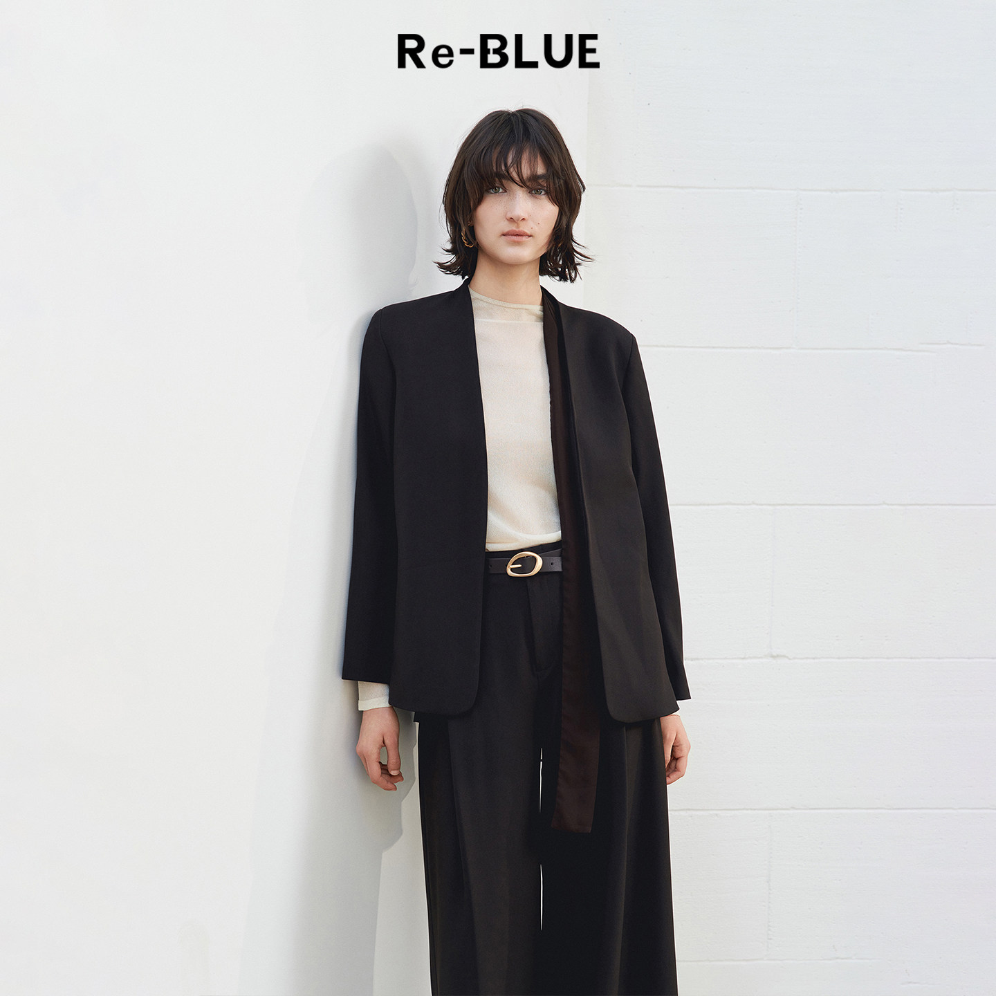 Re-BLUE轻奢优雅女装气质知性复古简约无领飘带一手长西装外套