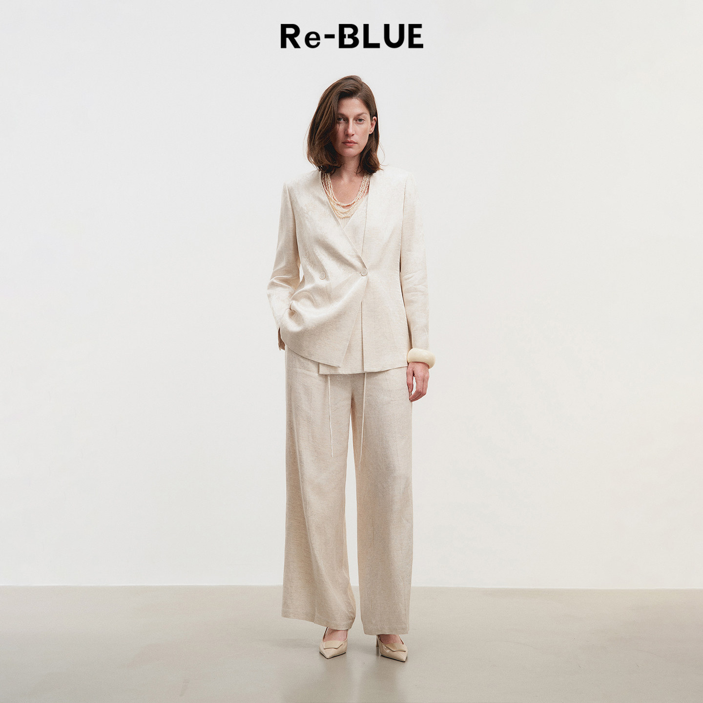 Re-BLUE轻奢优雅女装休闲新中式提花V领正肩长袖西装