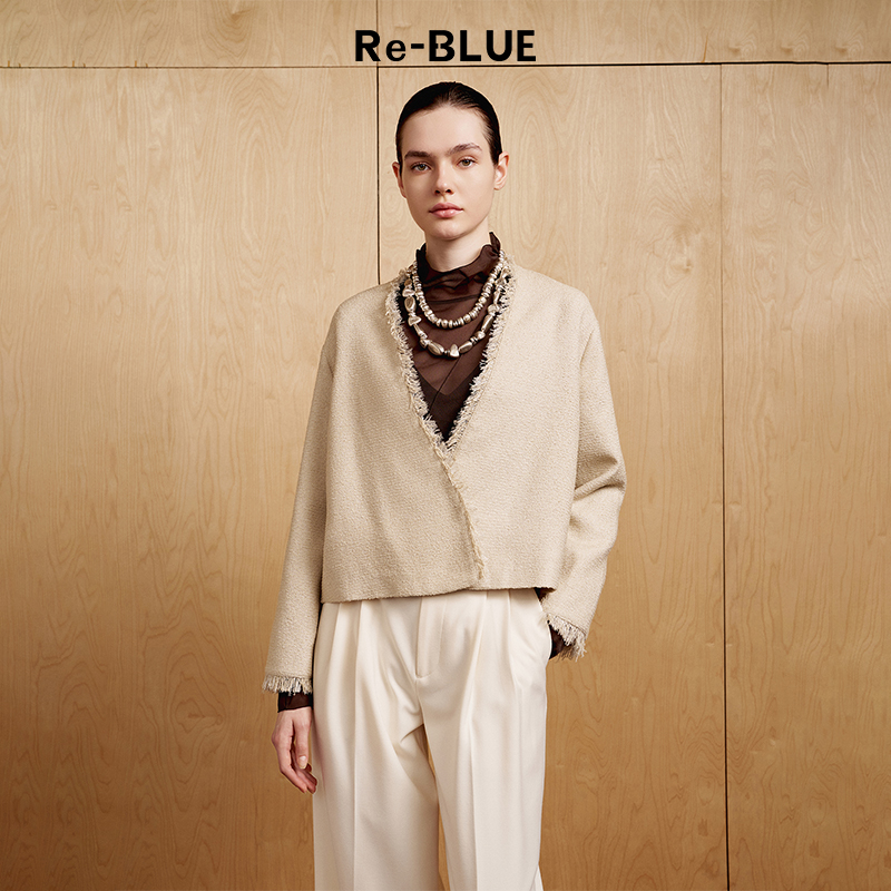 温柔知性V领流苏小香风外套