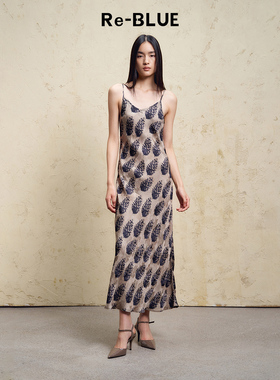 Re-BLUE轻奢优雅女装老钱风酷飒V领松果印提花气质精致吊带连衣裙