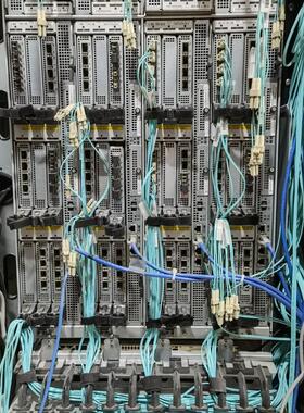 HP 3PAR V400控 725117-001 725115-001 694424-002 719010-001