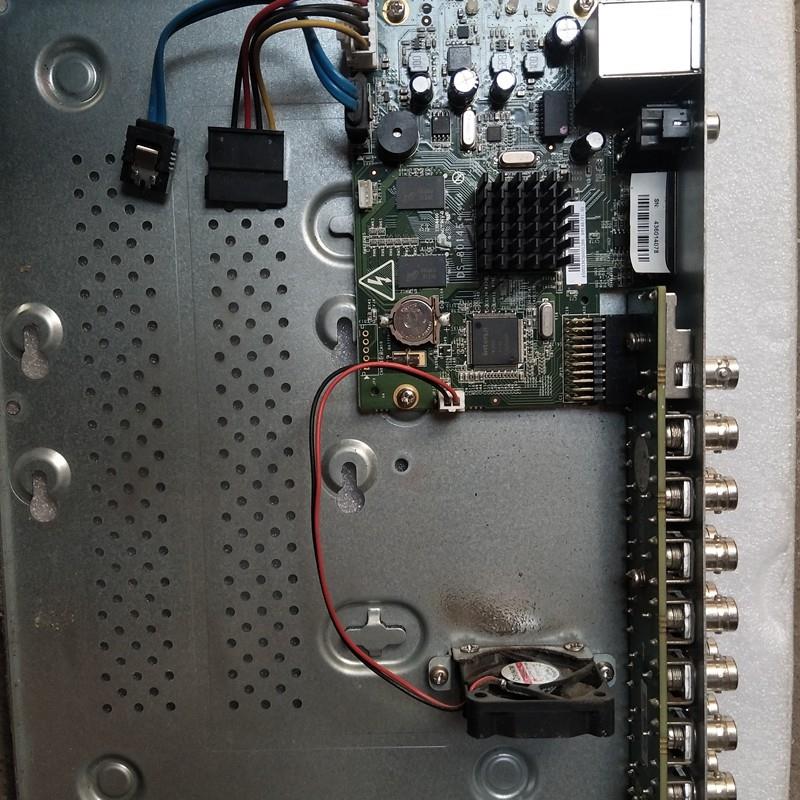 原装16路D1高清 硬盘录像机 CS-D1-116C 16路 带萤石云