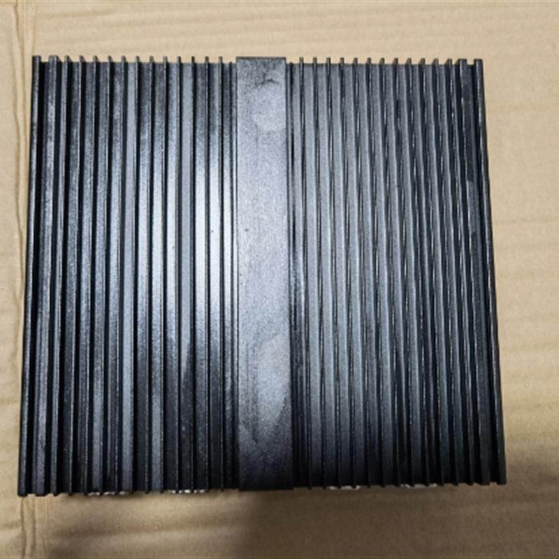 占美J1900无风扇主机存储柜主机 6COM串口 研域工控机 嵌入式工控