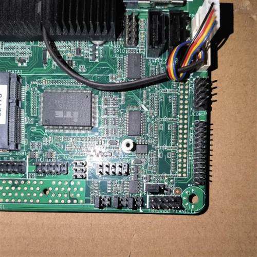 ITX37U-LH2 I3-3217U带LVDS COM LPT USB广告机一体机POS机收银机