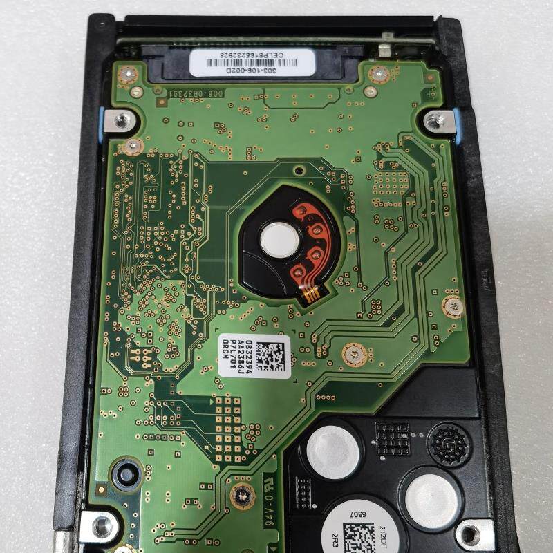 EMC VNX 2.5 600G 10K 硬盘 005051466 HUC101860CSS200 0B31814