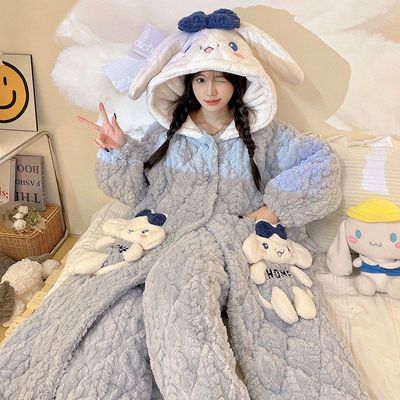 睡衣女款家居服秋冬季珊瑚绒加厚