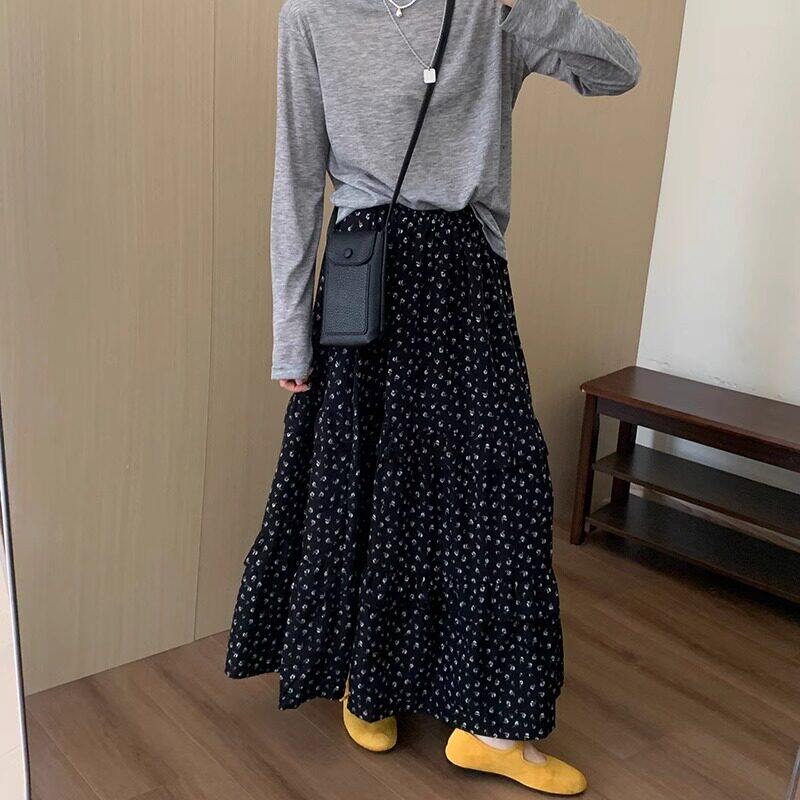 黑色碎花半身裙女夏季新款大尺码胖mm遮跨显瘦小个子百搭a字伞裙