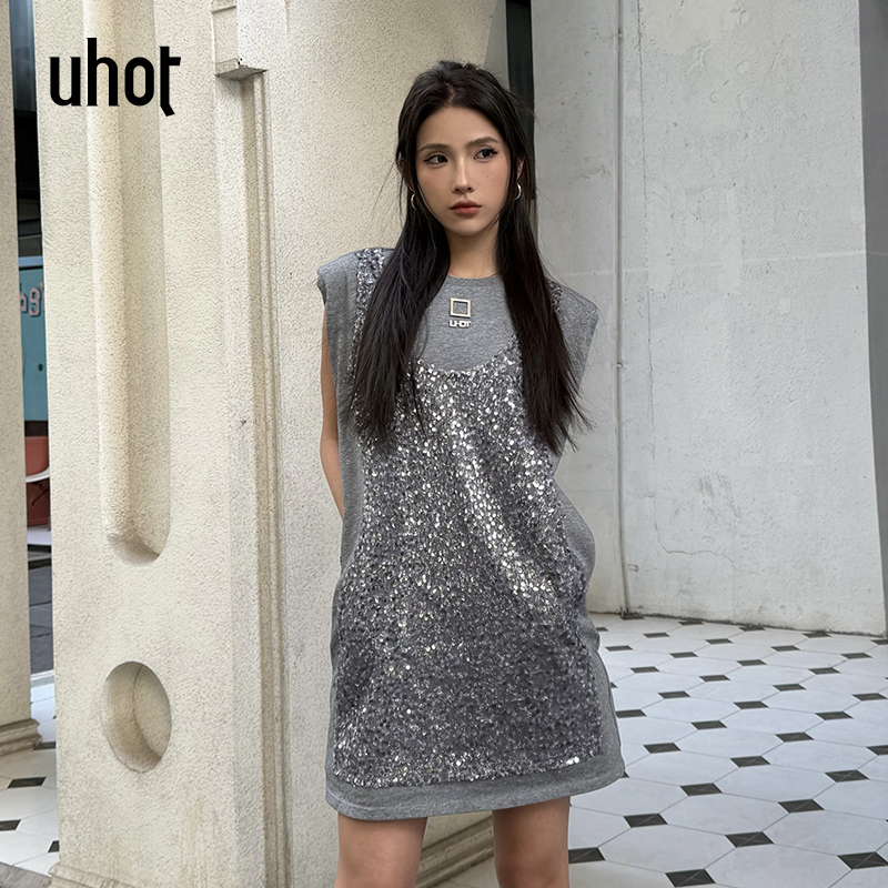 UHOT 灰色拼珠片假两件后领挖空露背连衣裙25夏季新款 UWWR1L611M