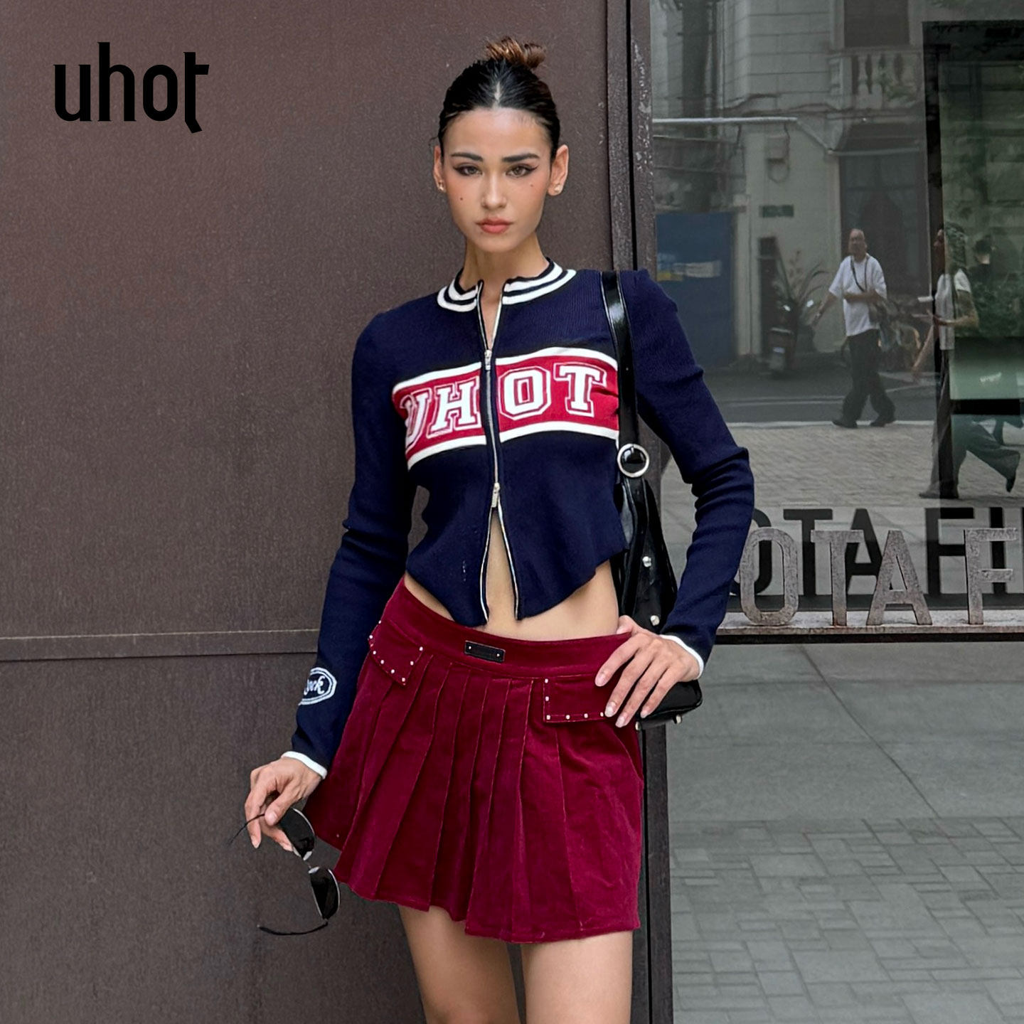 uhot/诱货蓝白色拼色针织衫