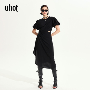 UWWR6L315 uhot 诱货黑色不对称腰部镂空泡泡袖 连衣裙女25夏季 新款