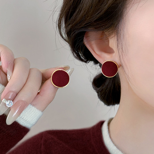 红色圆形复古纯银针耳钉女2026年新款爆款小众高级感耳环百搭耳饰