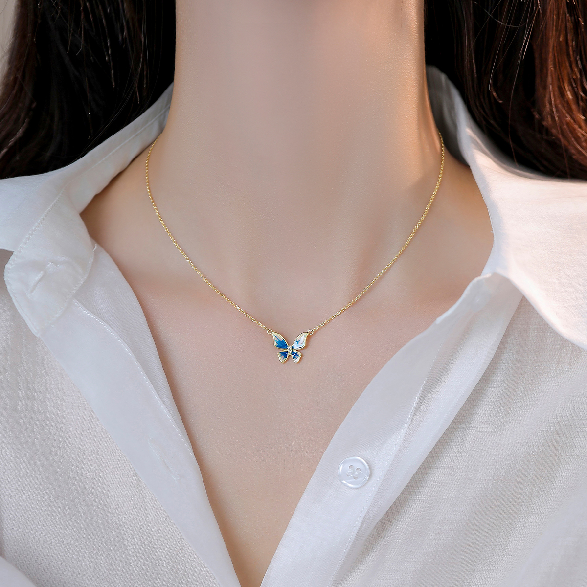 蓝色蝴蝶项链女小众设计高级感配饰颈链2025年新款爆款百搭锁骨链