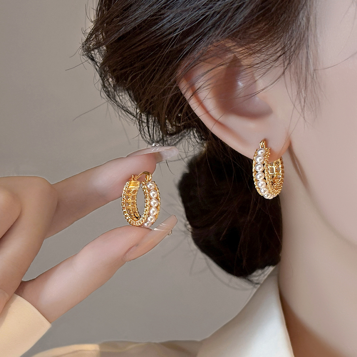 伊灿法式锆石珍珠耳钉女气质